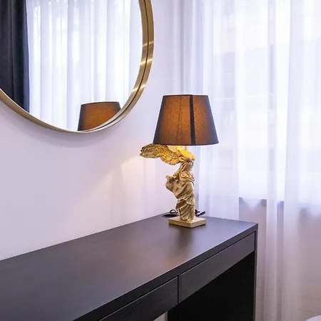 Apartment T-house