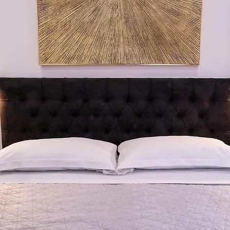 Apartment T-house *