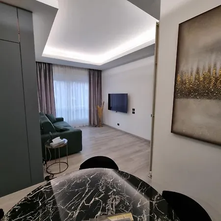 Apartment T-house Rome